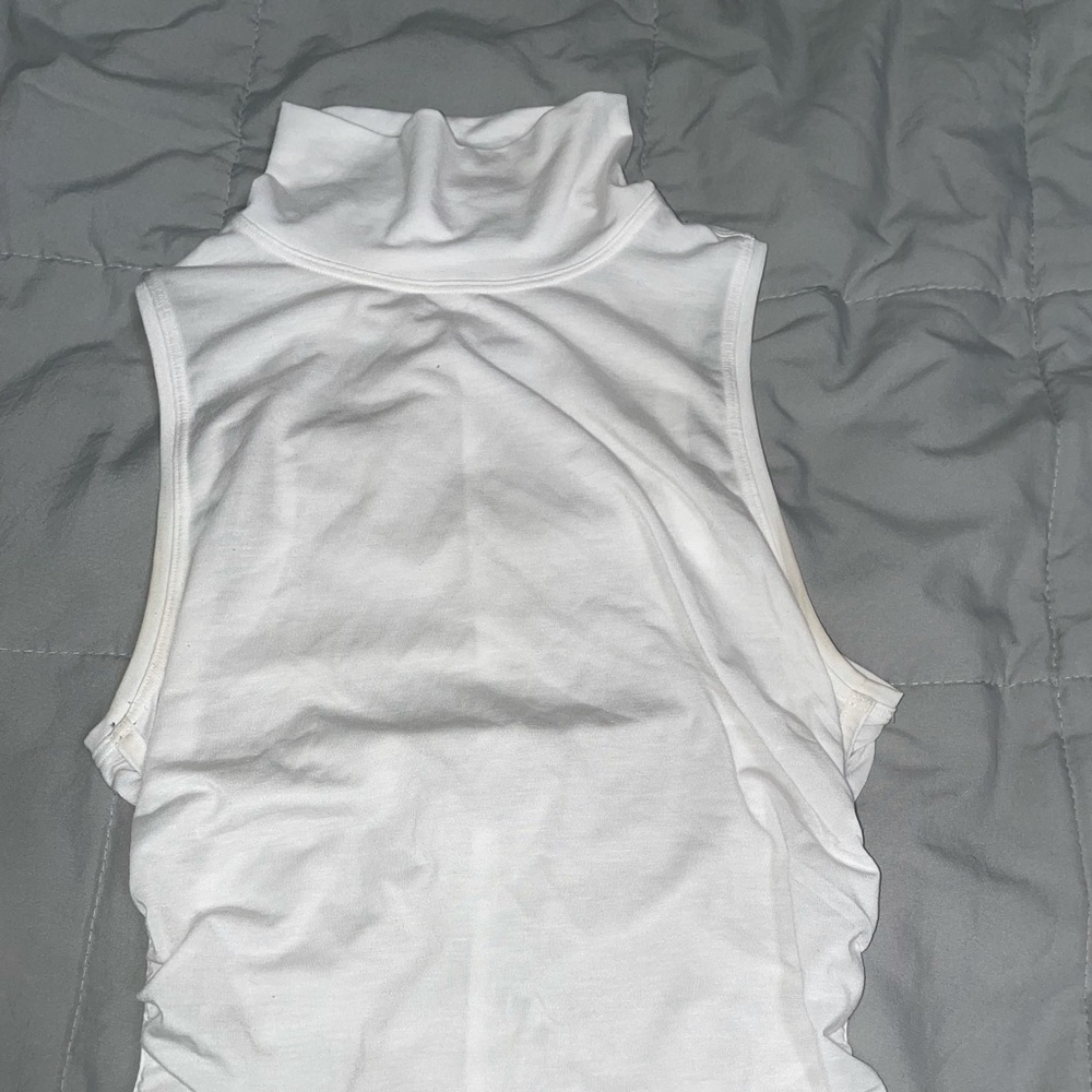 Lululemon top